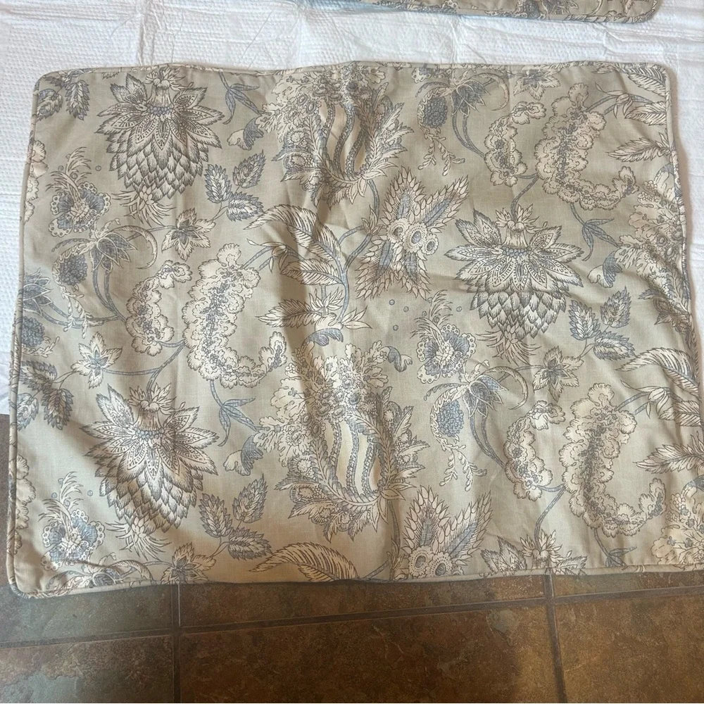 Pottery Barn Floral Pillow Shams Set 2 Cotton Linen Standard French Country